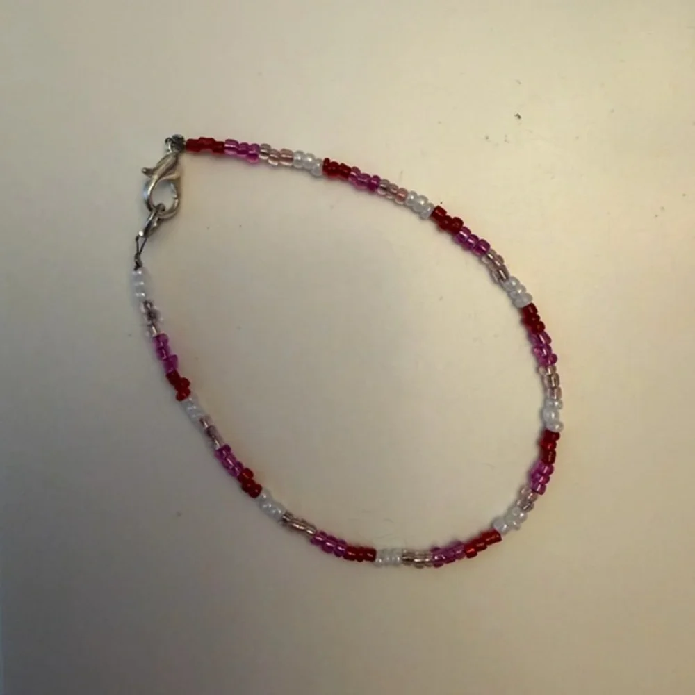 Seed Beaded Bracelet - Red, Pink, and White